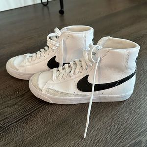 Nike blazers